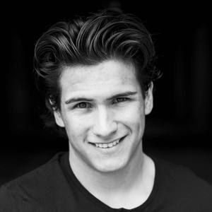 Meet your Posher, Roman